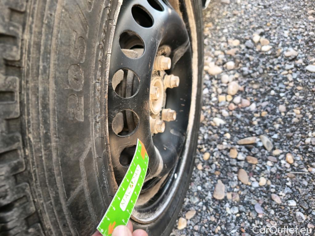  Volkswagen  Transporter VOLKSWAGEN  / 2020 / 4P / furgón Furgón Corto TN 2.0 TDI 110kW 4MO #39