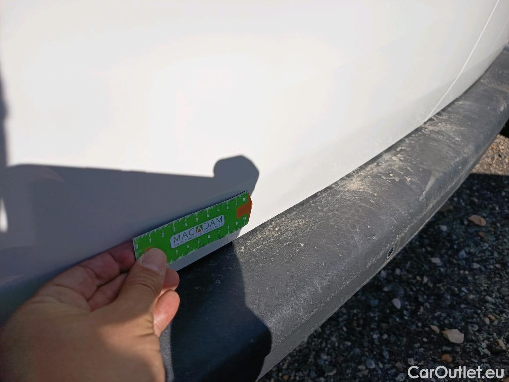  Land Rover  Discovery VOLKSWAGEN Transporter / 2020 / 4P / furgón Furgón Corto TN 2.0 TDI 110kW 4MO #35