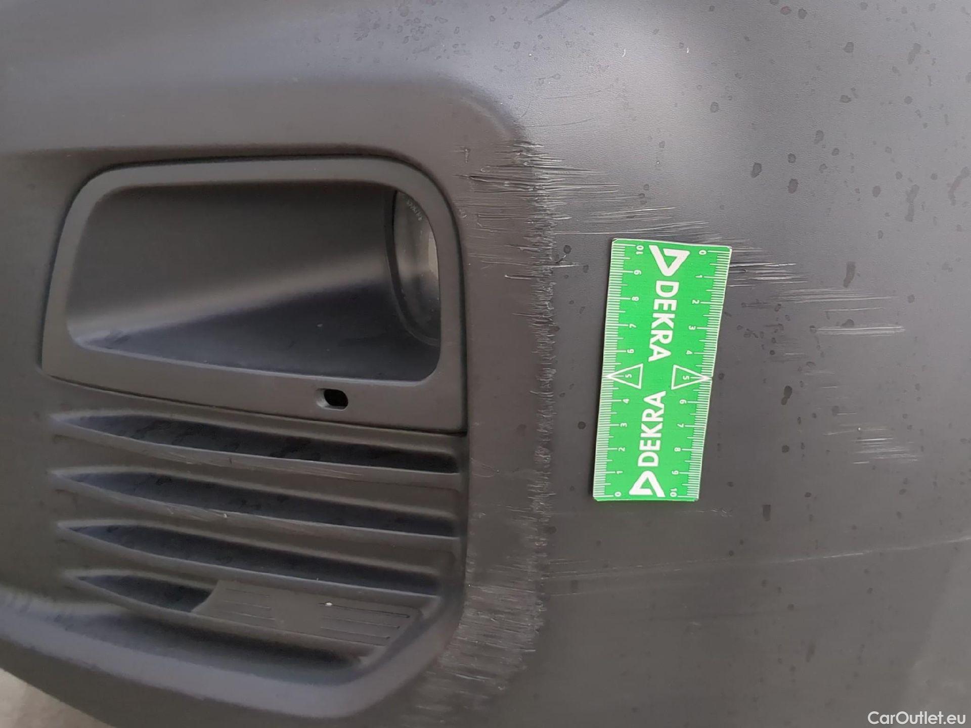  Citroen  Berlingo  Fourgon Club M 650 1.5 BlueHDi 75CV BVM5 E6dT #17