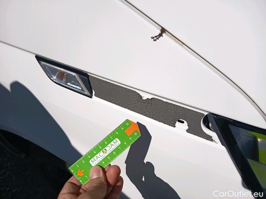  Volkswagen  Transporter VOLKSWAGEN  / 2020 / 4P / furgón Furgón Corto TN 2.0 TDI 110kW 4MO #31