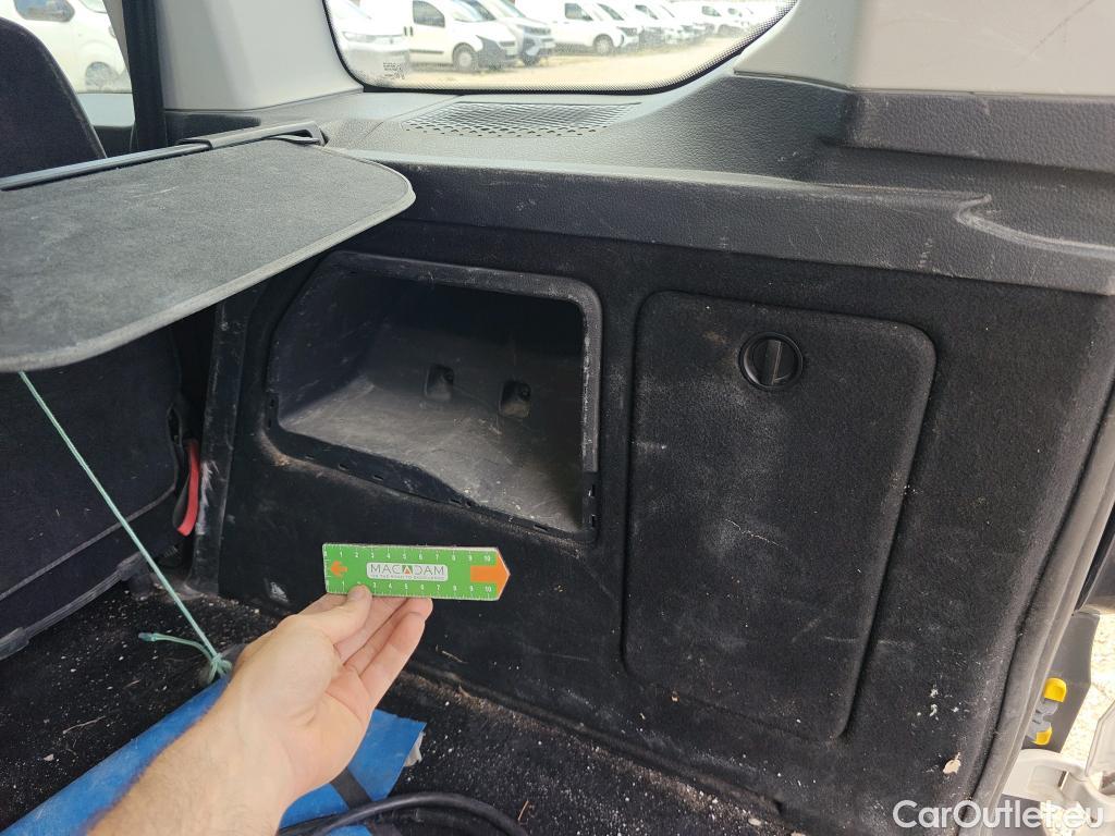  Volkswagen  Caddy VOLKSWAGEN  Kombi 2.0 TDI 75kW (102CV) #36