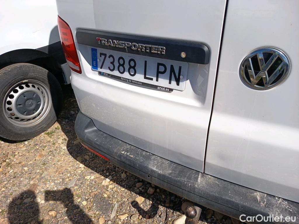  Volkswagen  Transporter VOLKSWAGEN  / 2020 / 4P / furgón Furgón Corto TN 2.0 TDI 110kW 4MO #40