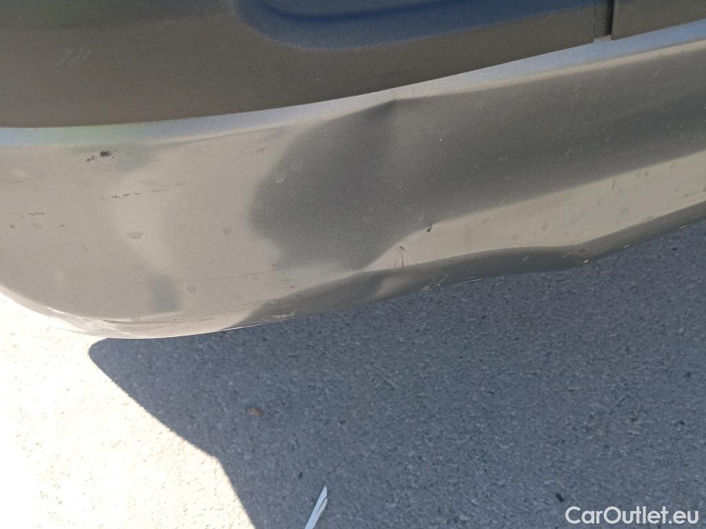  Toyota  Hilux TOYOTA  / 2020 / 2P / pickup 2.4 D-4D Cabina Sencilla GX #17