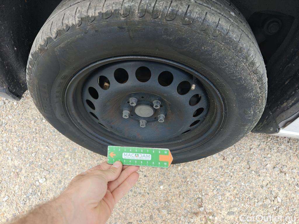  Volkswagen  Caddy VOLKSWAGEN  Kombi 2.0 TDI 75kW (102CV) #58