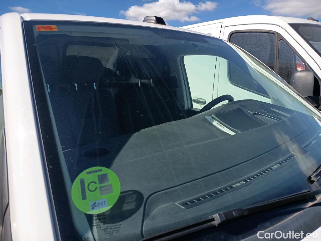  Volkswagen  Transporter VOLKSWAGEN  / 2020 / 4P / furgón Furgón Corto TN 2.0 TDI 110kW 4MO #16