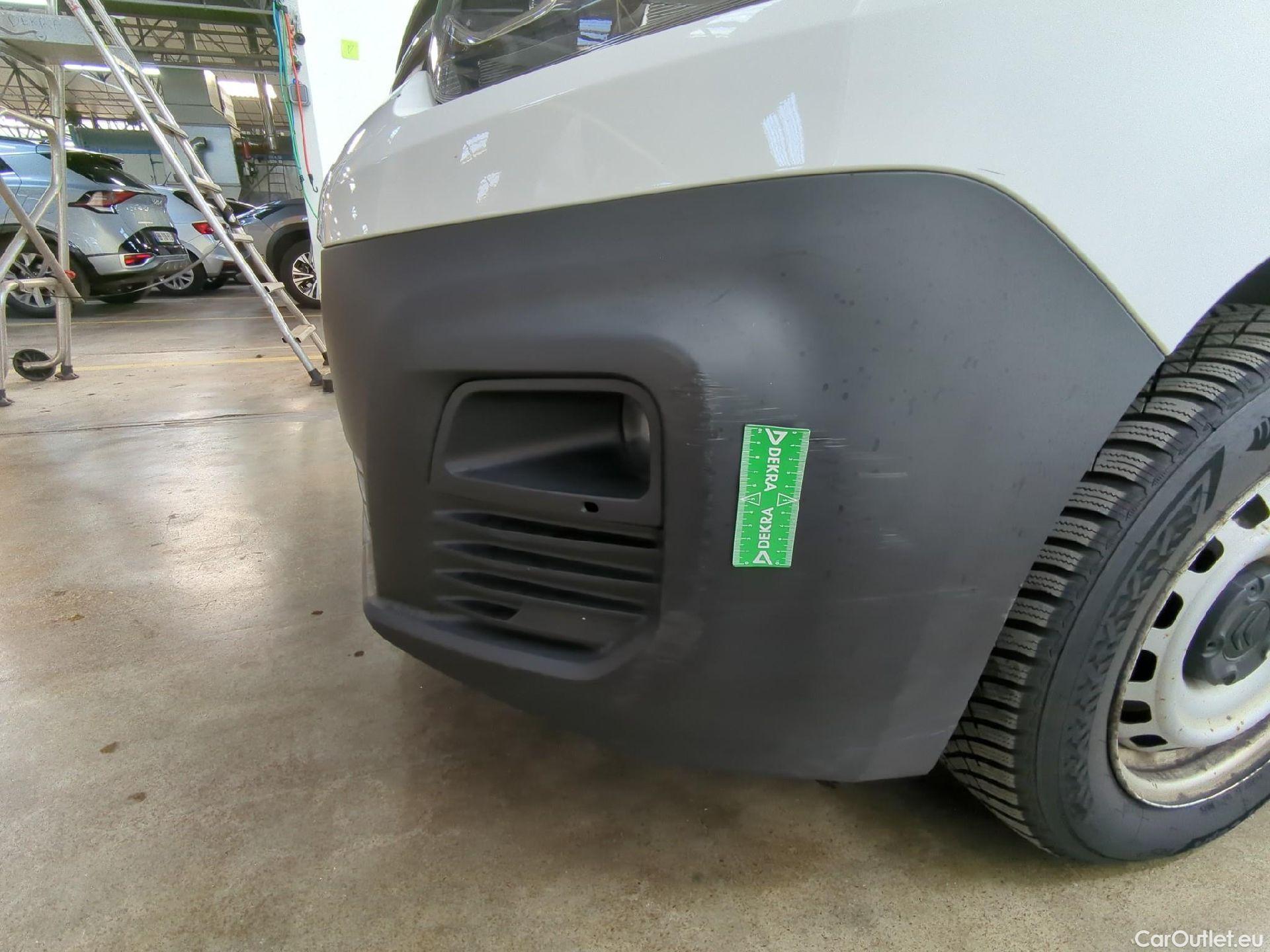  Citroen  Berlingo  Fourgon Club M 650 1.5 BlueHDi 75CV BVM5 E6dT #18