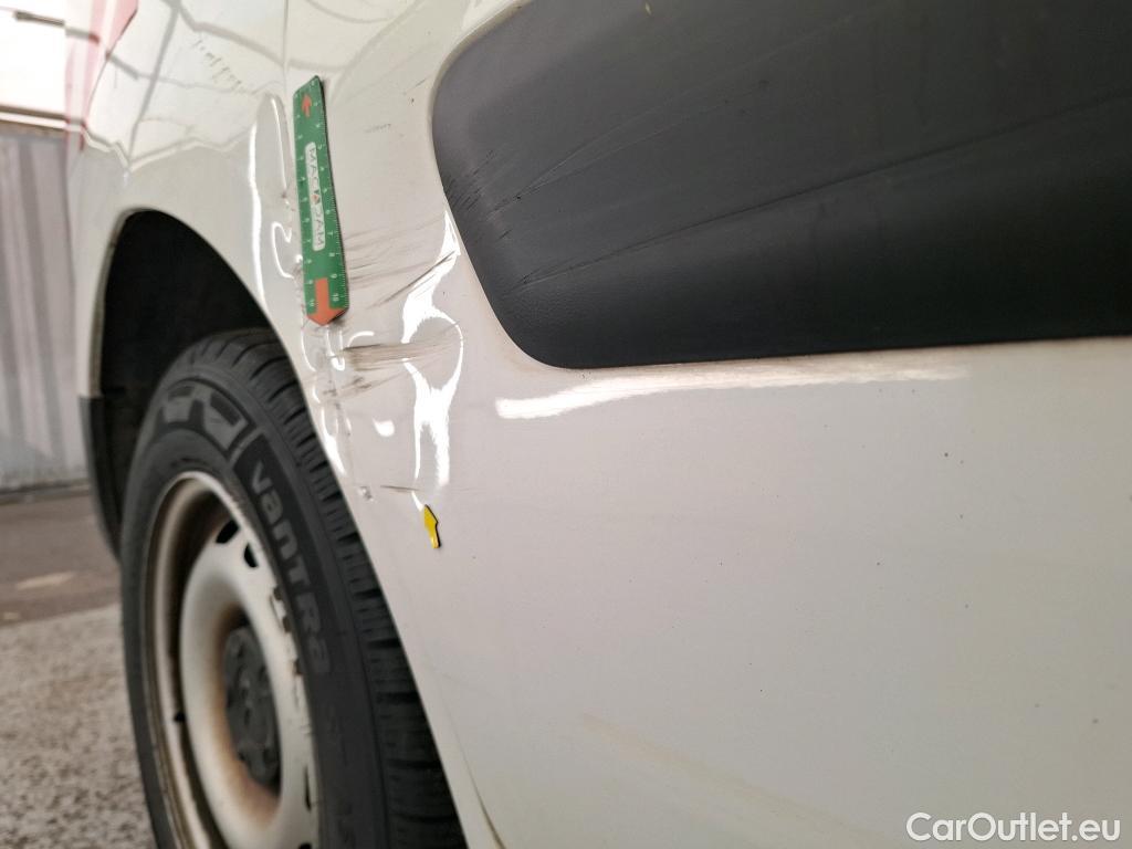  Citroen  Berlingo  Fourgon Club L1 (Court) 1.6 BlueHDi 75CV BVM5 E6 #14