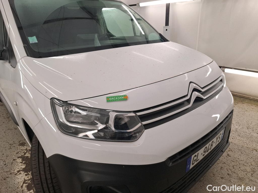  Citroen  Berlingo CITROEN  Van / 2018 / 4P / Fourgonnette Taille M 650kg BlueHDi 100 S&S BVM #10