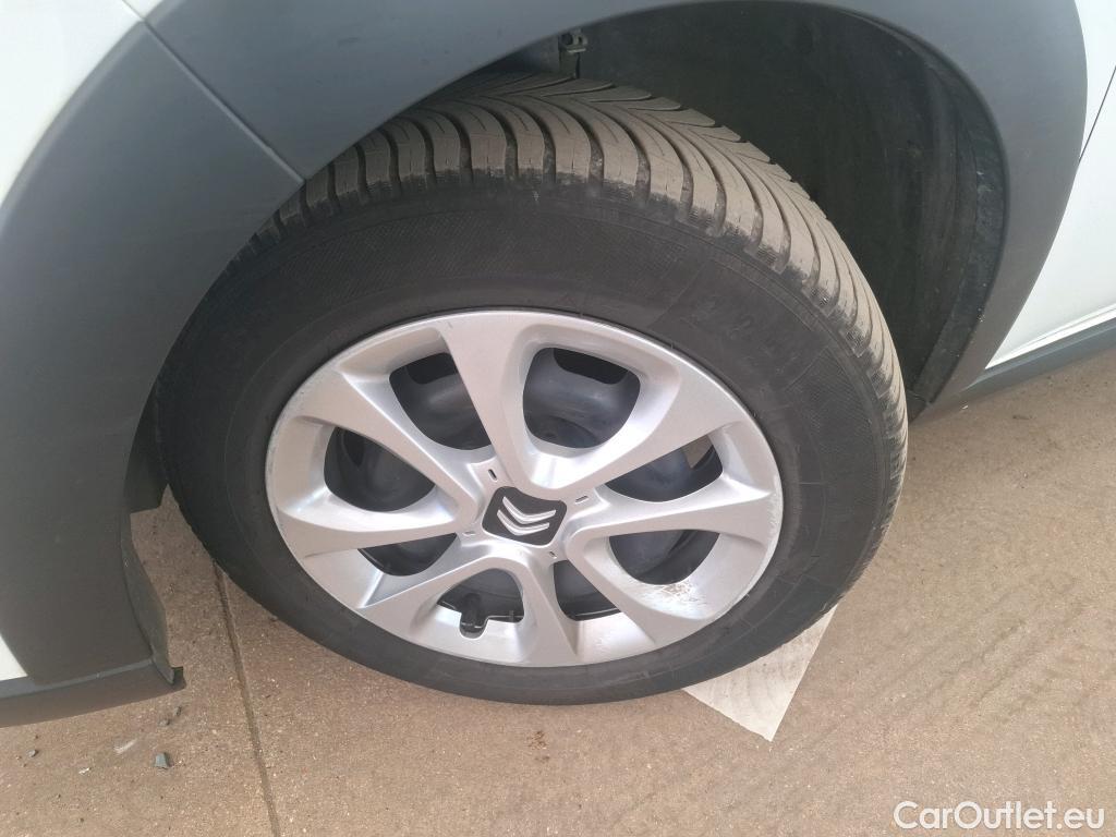  Citroen  C3  Société Feel 1.5 BlueHDI 100CV BVM6 E6dT #6