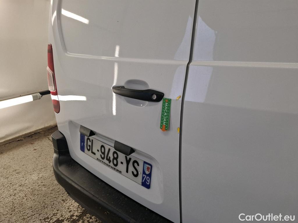  Citroen  Berlingo CITROEN  Van / 2018 / 4P / Fourgonnette Taille M 650kg BlueHDi 100 S&S BVM #7