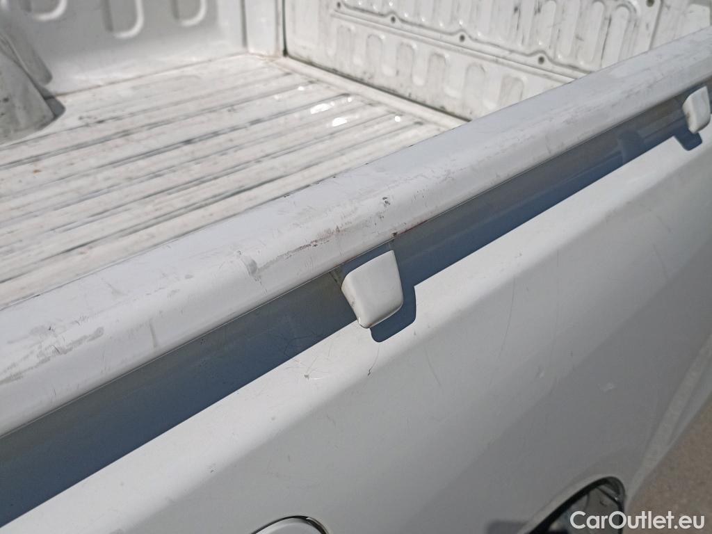  Toyota  Hilux TOYOTA  / 2020 / 2P / pickup 2.4 D-4D Cabina Sencilla GX #12