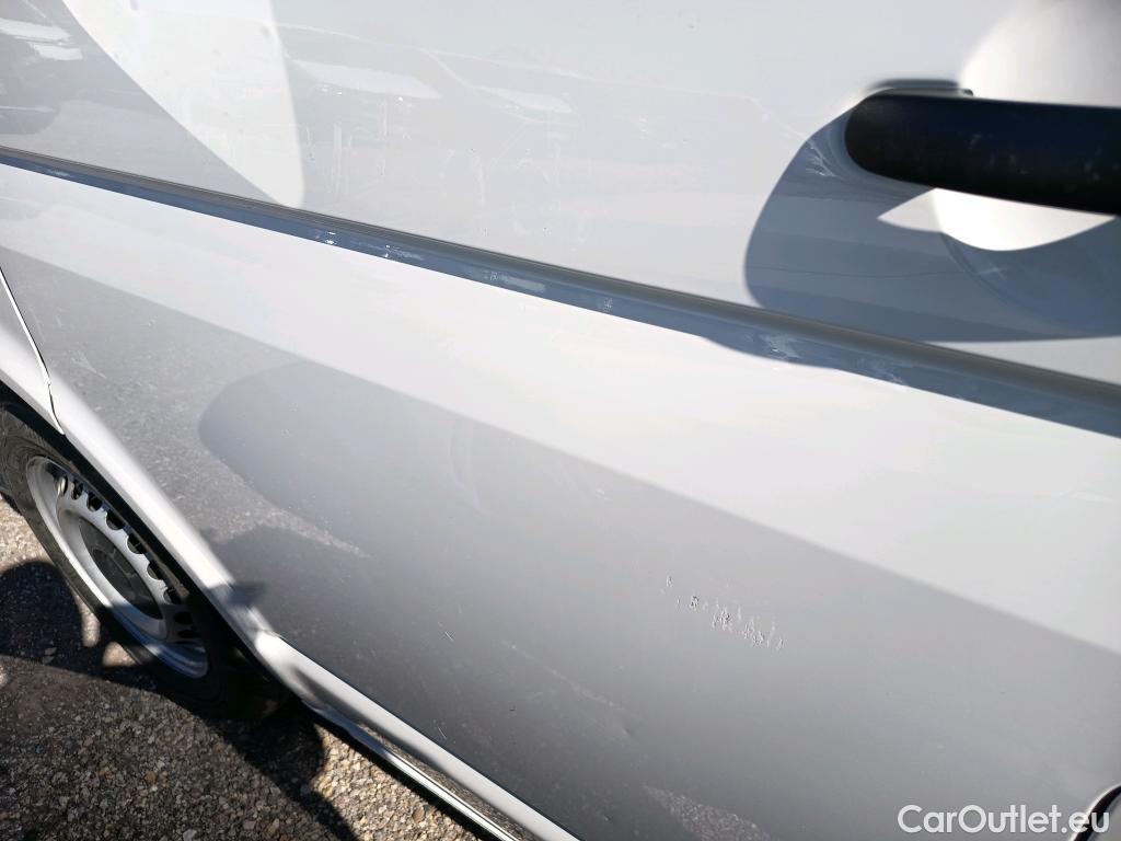  Land Rover  Discovery VOLKSWAGEN Transporter / 2020 / 4P / furgón Furgón Corto TN 2.0 TDI 110kW 4MO #3