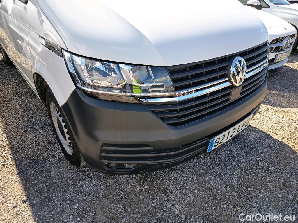  Land Rover  Discovery VOLKSWAGEN Transporter / 2020 / 4P / furgón Furgón Corto TN 2.0 TDI 110kW 4MO #32