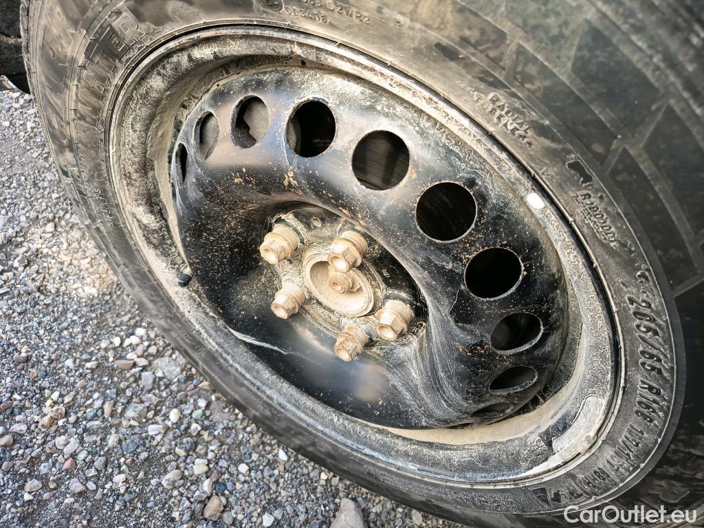  Volkswagen  Transporter VOLKSWAGEN  / 2020 / 4P / furgón Furgón Corto TN 2.0 TDI 110kW 4MO #34