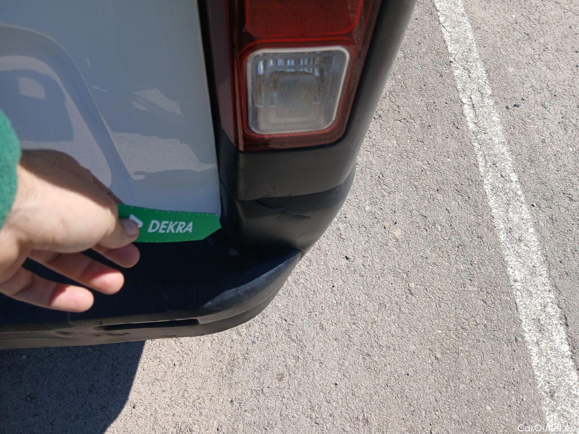  Renault  Trafic RENAULT  / 2019 / 4P / furgón Furgón 27 L1H1 Energy BluedCi 88 kW #28