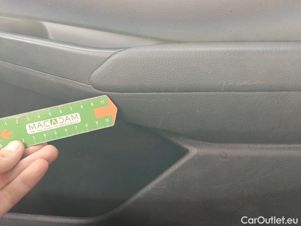  Volkswagen  Caddy VOLKSWAGEN  Kombi 2.0 TDI 75kW (102CV) #49