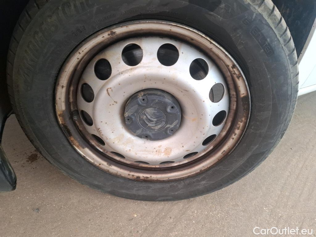  Citroen  Berlingo  Fourgon Club M 1000 1.5 BlueHDi 100CV BVM5 E6dT #24