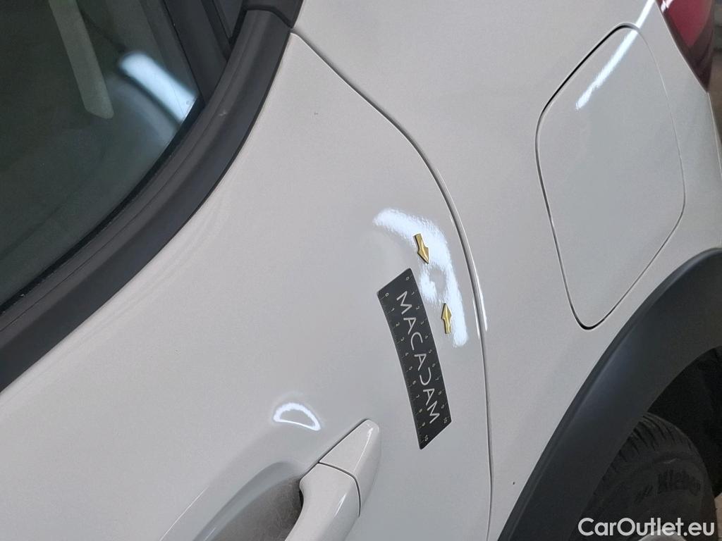  Citroen  C3  Société Feel 1.5 BlueHDI 100CV BVM6 E6dT #20