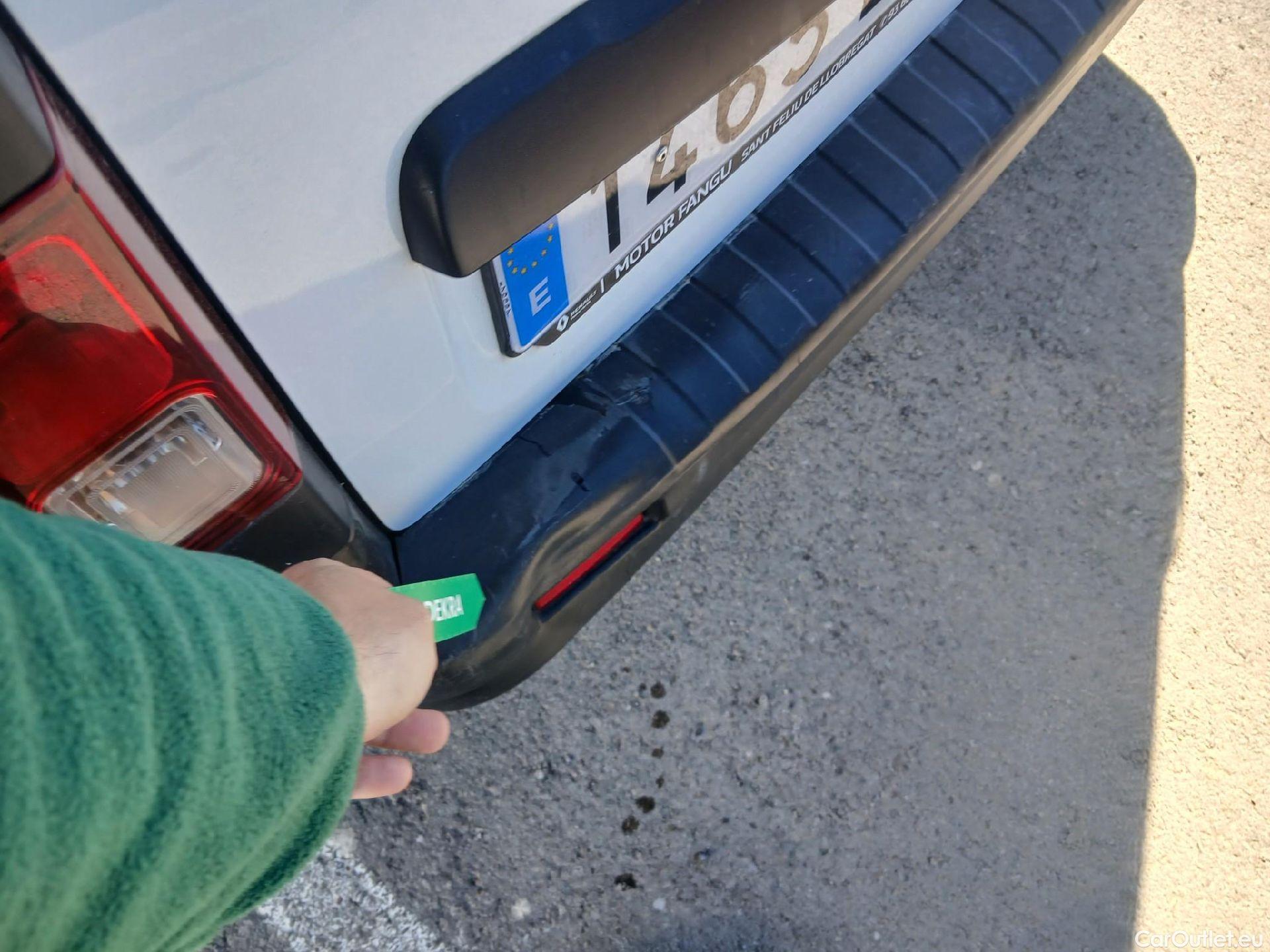  Renault  Trafic RENAULT  / 2019 / 4P / furgón Furgón 27 L1H1 Energy BluedCi 88 kW #25