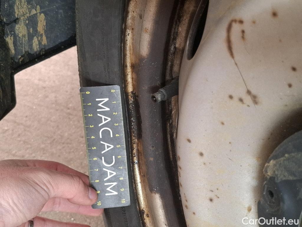  Citroen  Berlingo  Fourgon Club M 1000 1.5 BlueHDi 100CV BVM5 E6dT #26