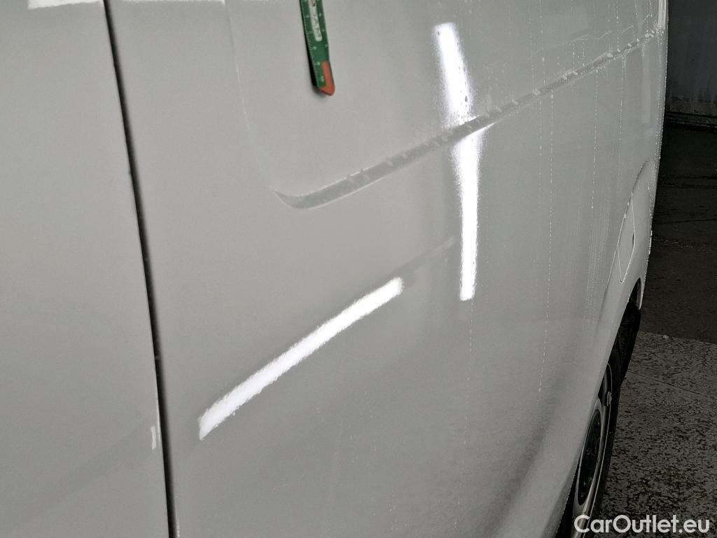  Peugeot  Expert  Fourgon Premium L2 1.5 HDi 120CV BVM6 E6d #8