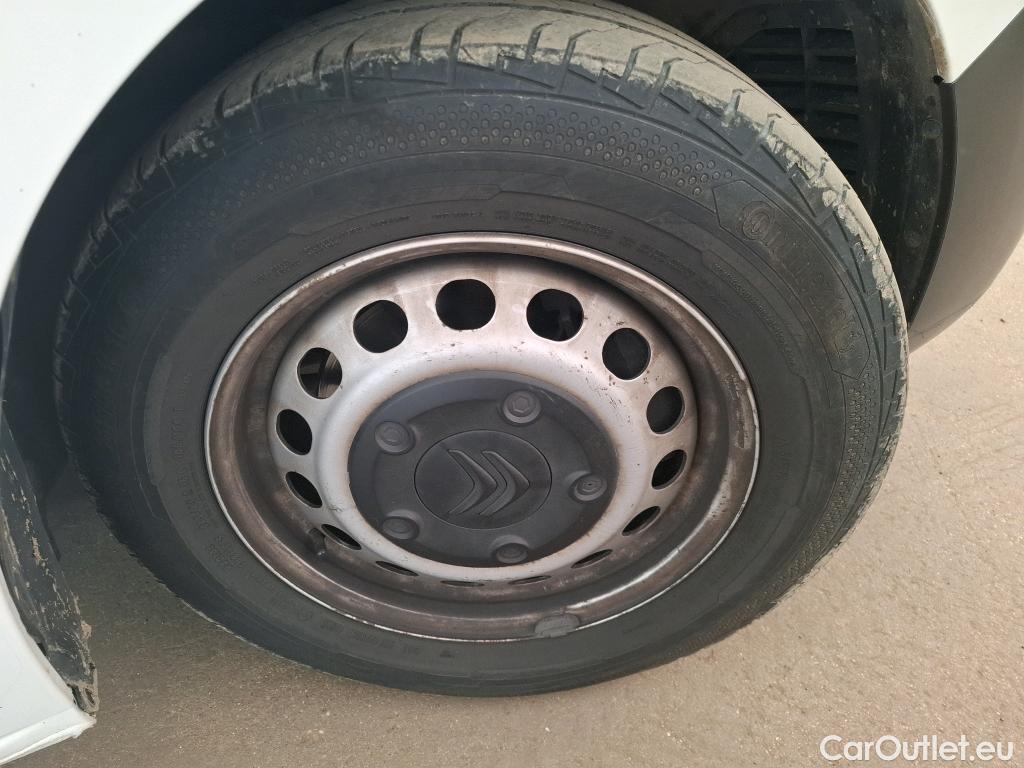  Citroen  Jumpy  Fourgon Club M 1.5 BlueHDi 100CV BVM6 E6d #40