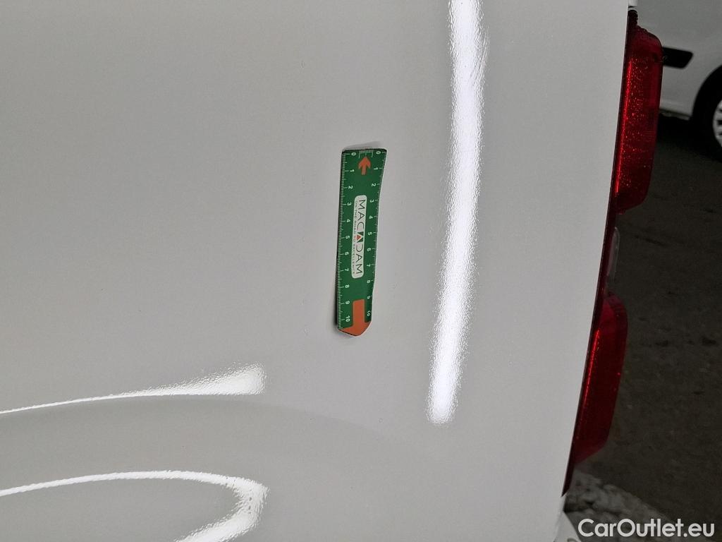  Peugeot  Expert  Fourgon Premium L2 1.5 HDi 120CV BVM6 E6d #9