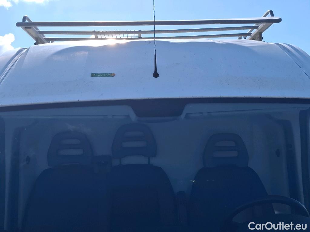  Peugeot  Boxer  Fourgon Surélevé 435 L4H2 Premium BlueHDi 140 Stop&Start 2.2 140CV BVM6 #2