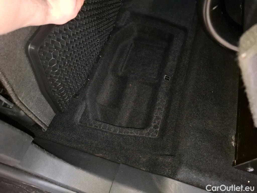  Peugeot  5008  Active Pack 1.5 HDi 130CV BVA8 7 Sieges E6d / TRANSFO VP VF #8