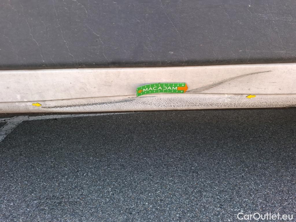  Peugeot  Boxer  Fourgon Surélevé 435 L4H2 Premium BlueHDi 140 Stop&Start 2.2 140CV BVM6 #10