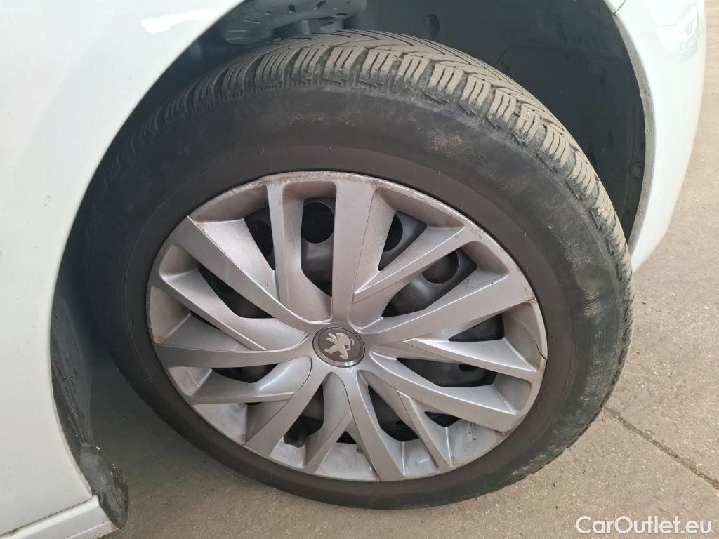  Peugeot  308  Active Pack 1.5 HDi 130CV BVM6 E6d  / TRANSFO VP VF #64