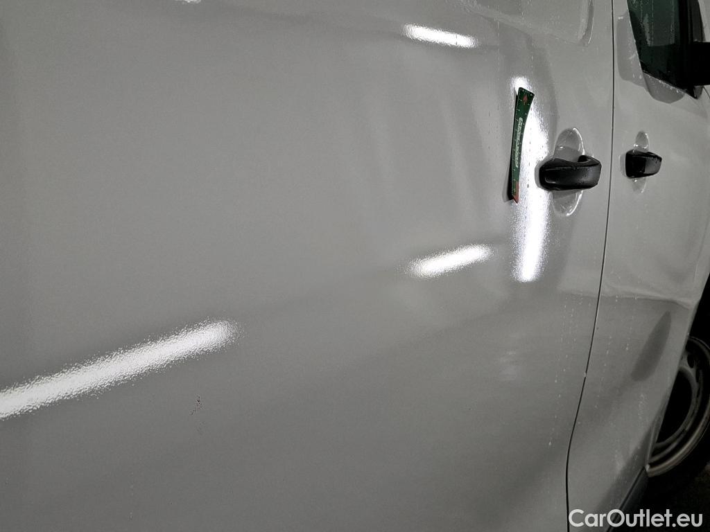  Peugeot  Expert  Fourgon Premium L2 1.5 HDi 120CV BVM6 E6d #14