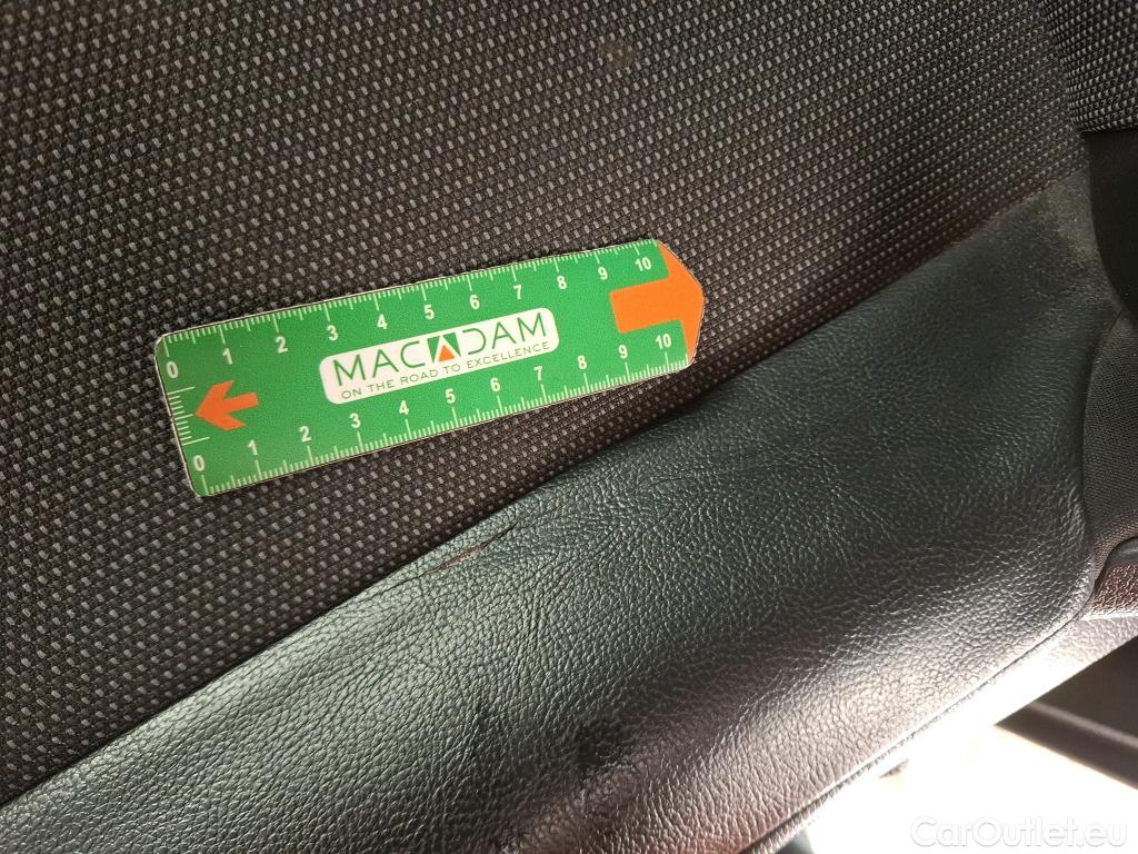  Peugeot  Expert  Fourgon Premium L2 1.5 HDi 120CV BVM6 E6d #20