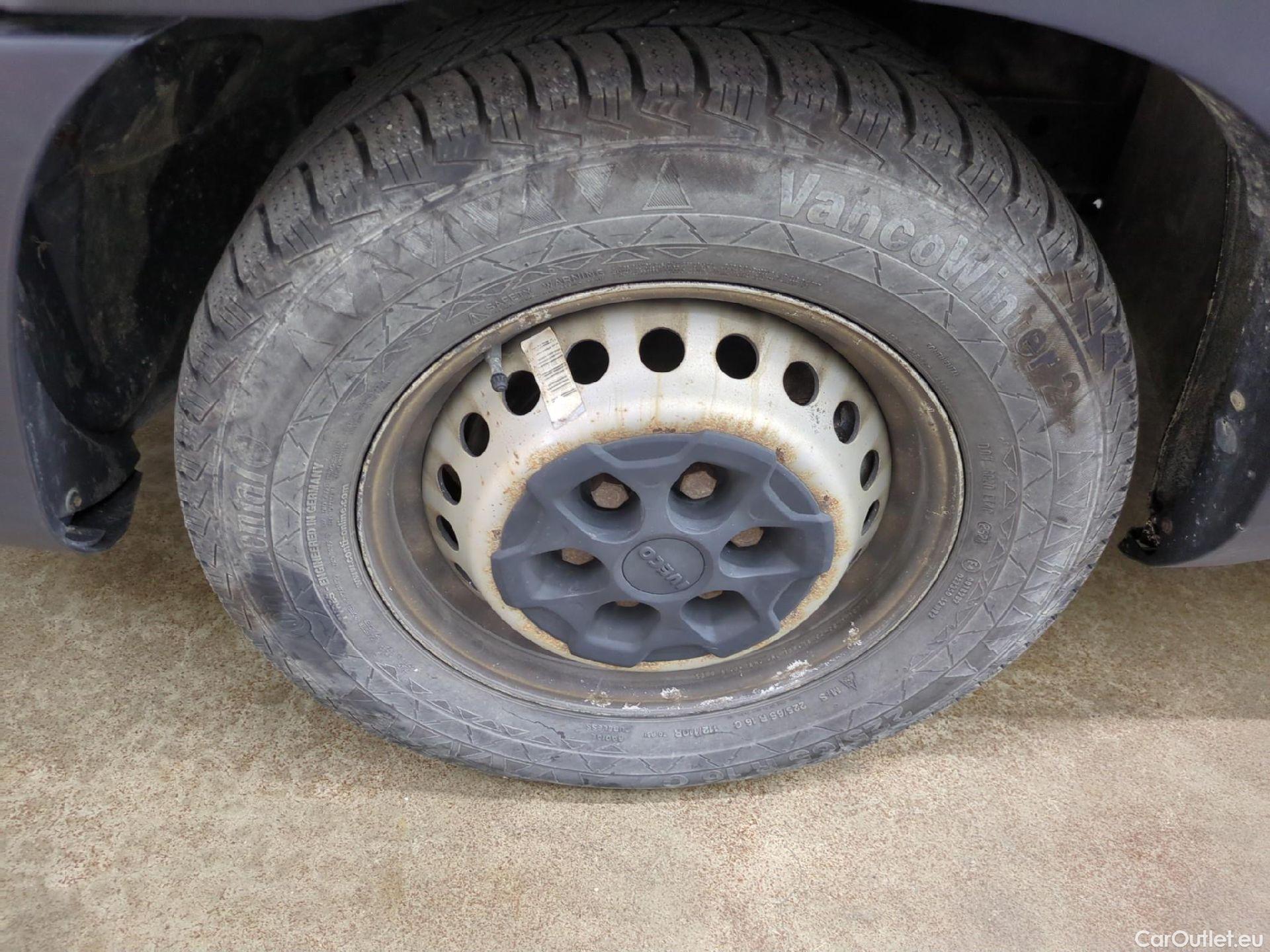  Iveco  Daily IVECO  / 2014 / 4P / Fourgon tôlé 2.3 35S16SA8 V11 H2 3520 #22