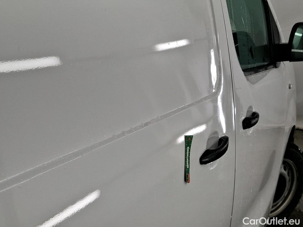  Peugeot  Expert  Fourgon Premium L2 1.5 HDi 120CV BVM6 E6d #11