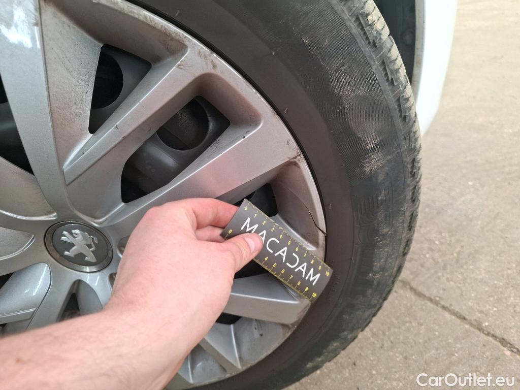  Peugeot  308  Active Pack 1.5 HDi 130CV BVM6 E6d  / TRANSFO VP VF #66