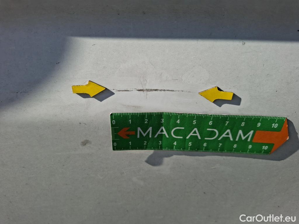  Peugeot  Boxer  Fourgon Surélevé 435 L4H2 Premium BlueHDi 140 Stop&Start 2.2 140CV BVM6 #53