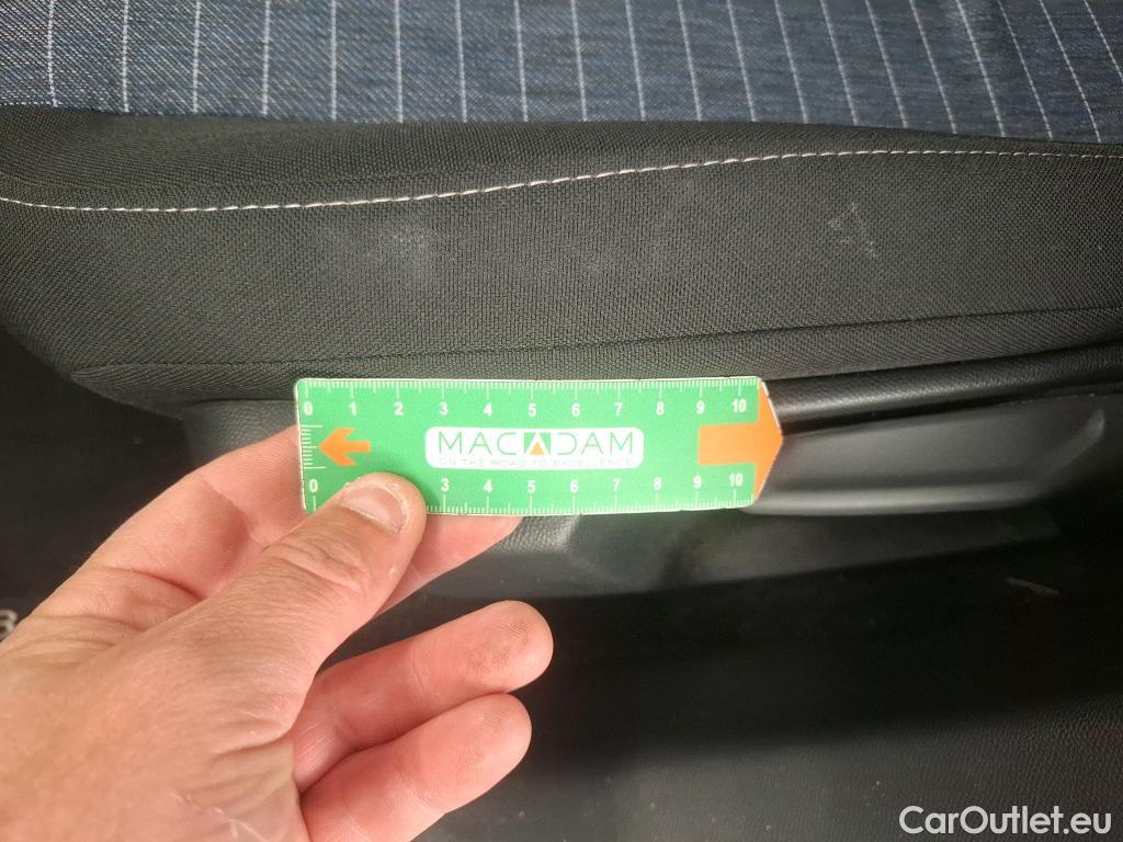  Peugeot  208  Premium 1.5 HDi 100CV BVM6 E6d #28