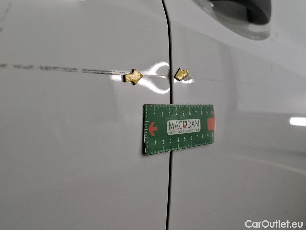  Peugeot  208  Premium 1.5 HDi 100CV BVM6 E6d #21