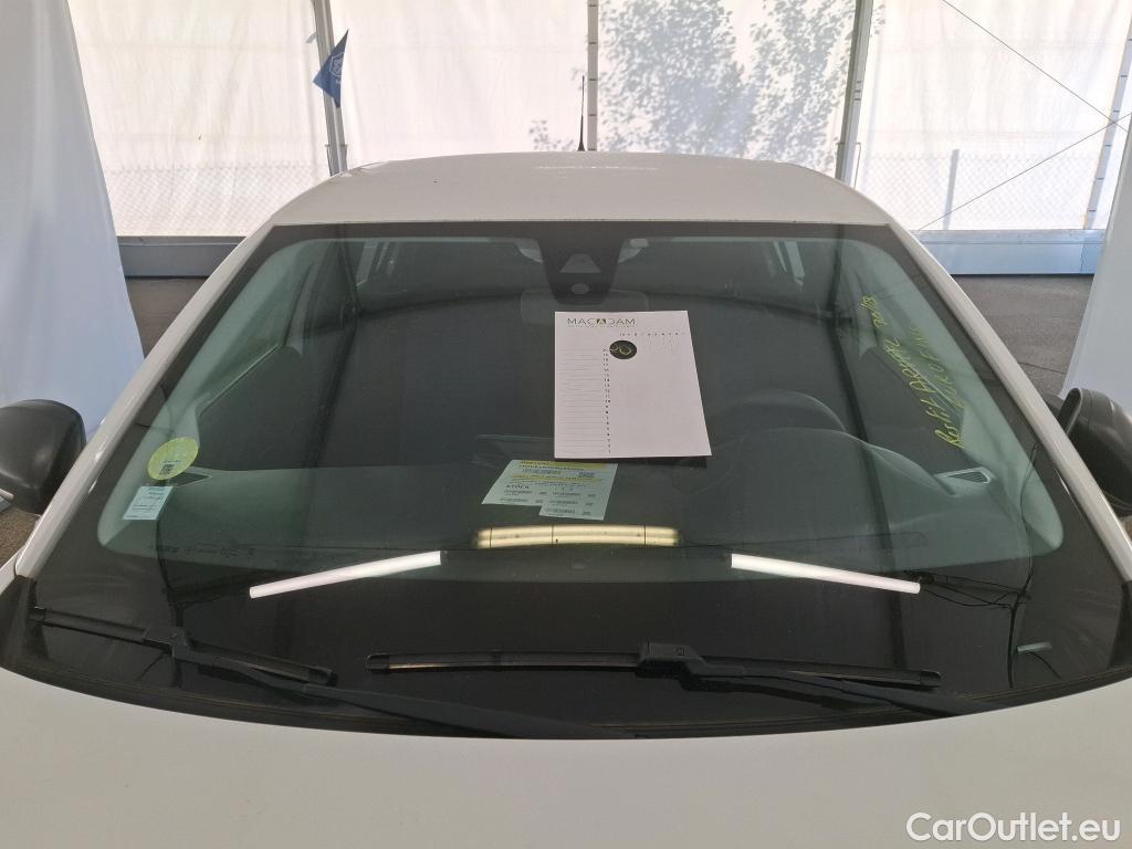  Peugeot  208  Premium 1.5 HDi 100CV BVM6 E6d #1