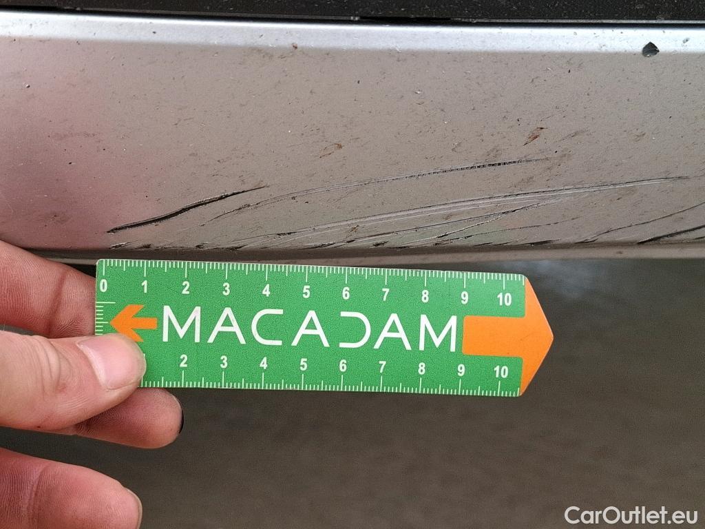  Volkswagen  Transporter VOLKSWAGEN  / 2019 / 4P / Fourgon tôlé 2.0 TDi 150 L2H1 Business Plus #14