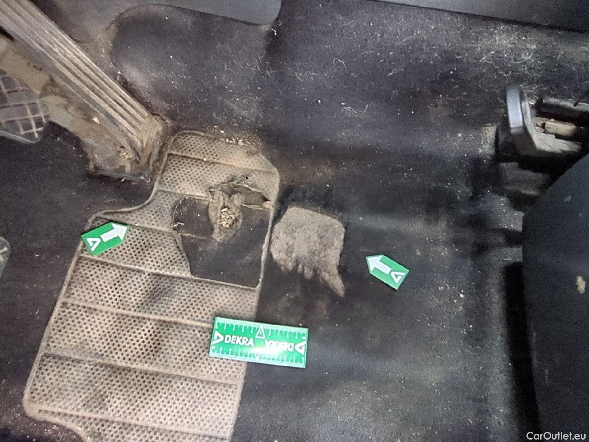  Volkswagen  Caddy VOLKSWAGEN  Van VU 4p Fourgonnette 2.0 TDI 75 Business Line #9