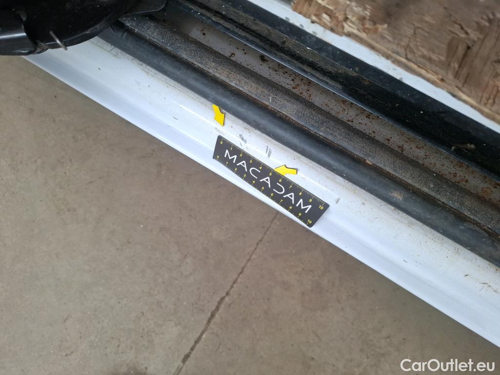  Renault  Master RENAULT  VU 4p Fourgon FG GCf Trac F3500 L2H2 Energy dCi 145 E6 #45