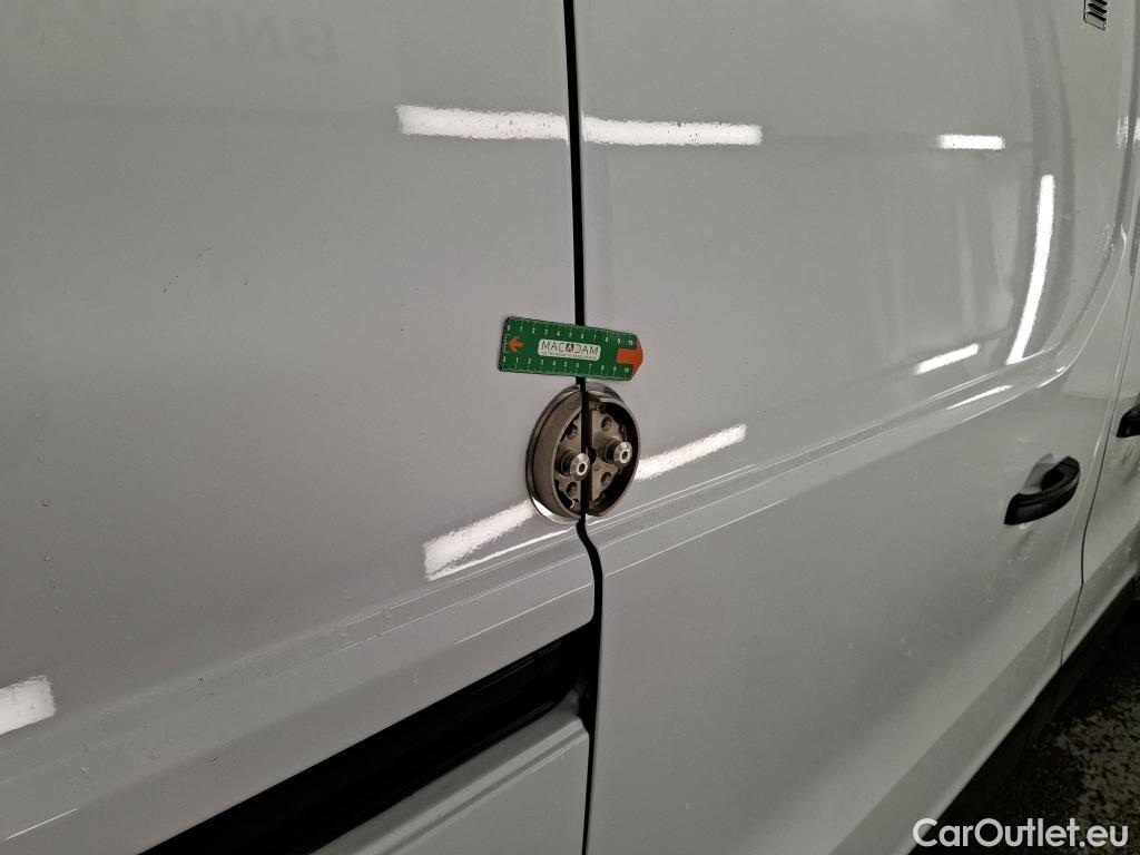  Renault  Trafic RENAULT  / 2019 / 4P / Fourgon tole FG GCF L2H1 1300 dCi 120 #10