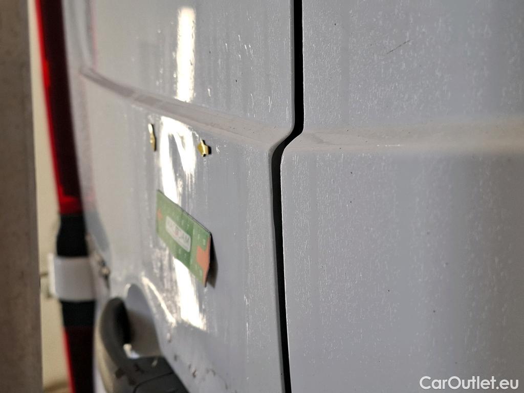  Renault  Trafic  Fourgon L2H1 3T Grand Confort 2.0 dCi 130CV BVM6 E6d #12