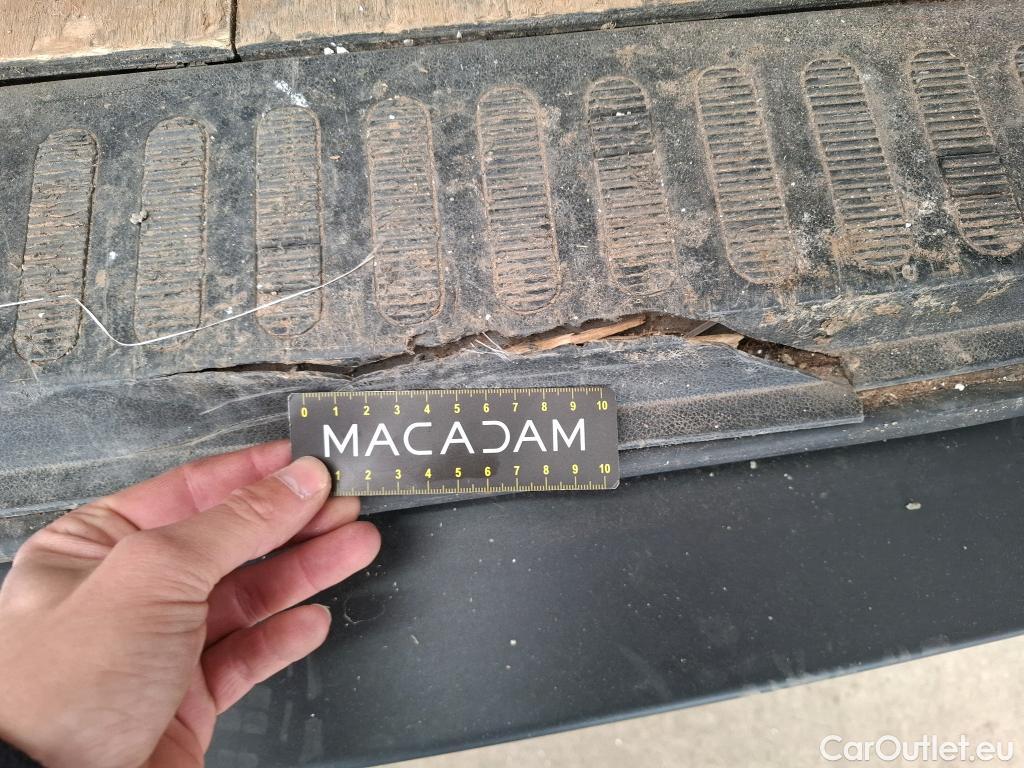  Renault  Master RENAULT  VU 4p Fourgon FG GCf Trac F3500 L2H2 Energy dCi 145 E6 #17