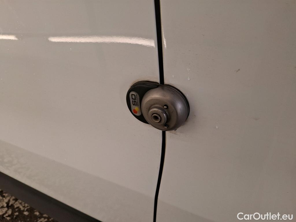  Renault  Trafic  Fourgon L2H1 3T Grand Confort 2.0 dCi 130CV BVM6 E6d #5