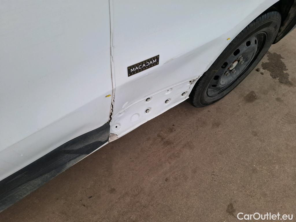  Renault  Trafic  III Fourgon L2H1 1200 Confort 1.6 dCi 120CV BVM6 E6 #16