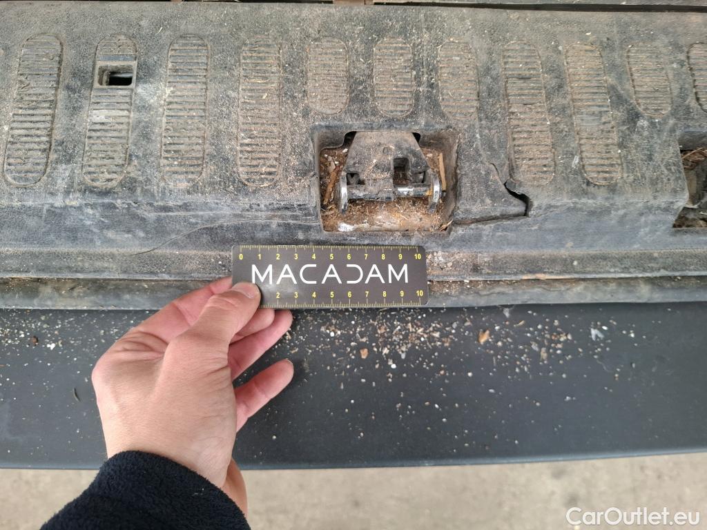  Renault  Master RENAULT  VU 4p Fourgon FG GCf Trac F3500 L2H2 Energy dCi 145 E6 #18