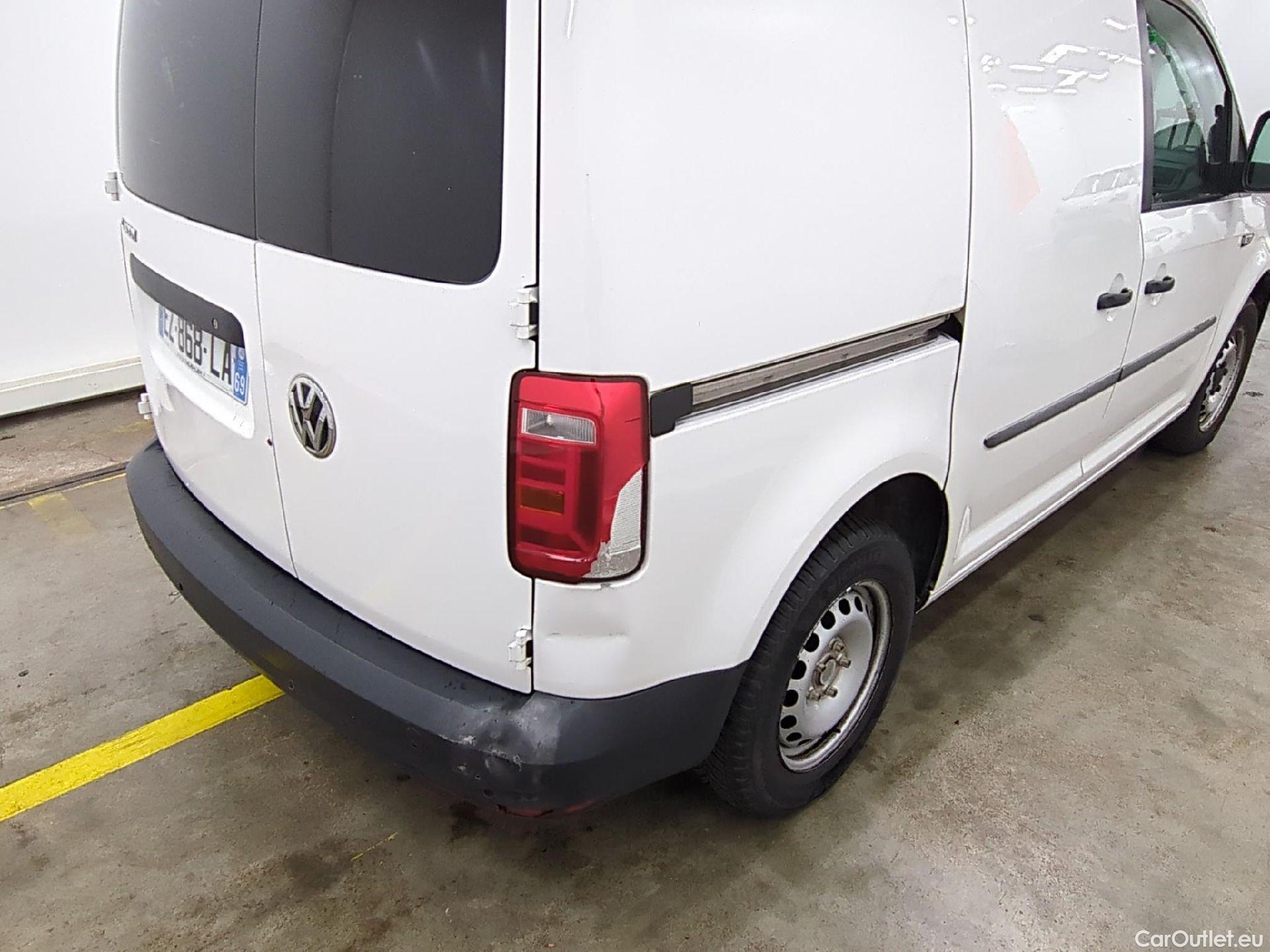  Volkswagen  Caddy VOLKSWAGEN  Van VU 4p Fourgonnette 2.0 TDI 75 Business Line #34